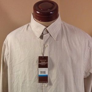 Perry Ellis Long Sleeve Button Up Dress Shirt